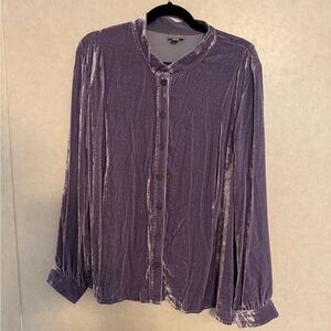 NWOT J. Jill Lilac Crushed Velvet Button-Up Top Size XL